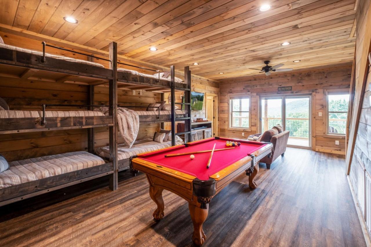New / 3 King Suites / Sleeps12 / View / 5 Mi To Pf / Hot Tub Sevierville Ngoại thất bức ảnh
